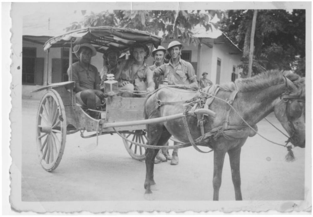 Local cart with 2IC men - Dili Jan 1942 copy.jpeg