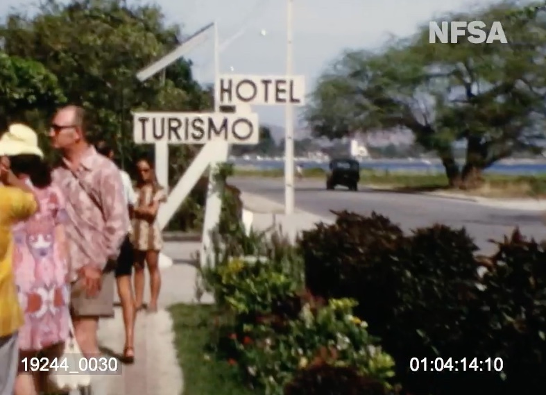 206705642_HotelTurismosign.jpg.b529655adf628497e27eadea5812f3b1.jpg
